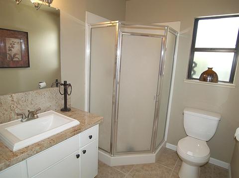 1001 Multnomah Dr, Modesto, CA 95350 photo 17
