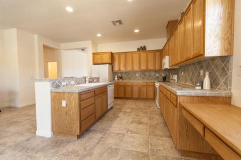 8975 Sand Trap Ct, Patterson, CA 95363 photo 9