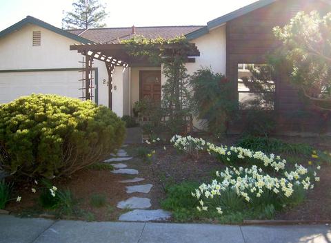 2216 Shenandoah Pl, Davis, CA 95616 photo 2