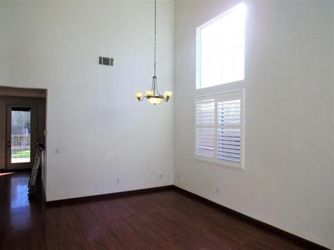 366 Calcite Ave, Lathrop, CA 95330 photo 5