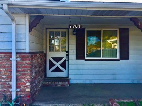 1305 N Central Ave, Modesto, CA 95351 photo 1