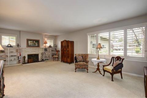 5524 Valhalla Dr, Carmichael, CA 95608 photo 8