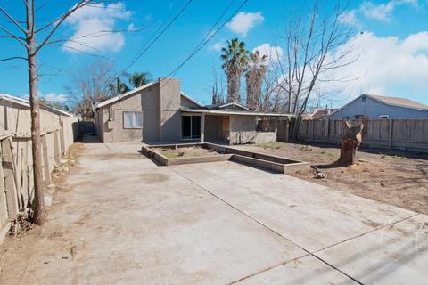 1011 Herndon Rd, Modesto, CA 95351 photo 13