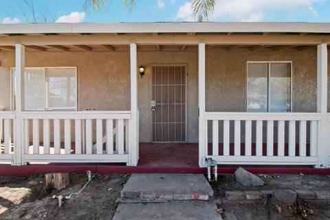 1011 Herndon Rd, Modesto, CA 95351 photo 2