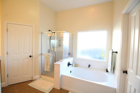1815 Garibaldi Dr, Manteca, CA 95336 photo 23