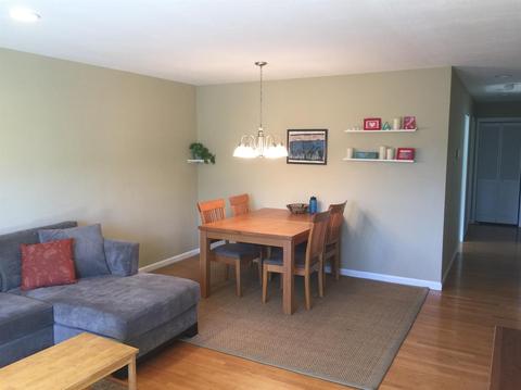 1327 Locust Pl, Davis, CA 95618 photo 4