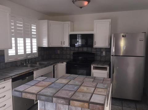 304 Del Prado Ct, Modesto, CA 95354 photo 3