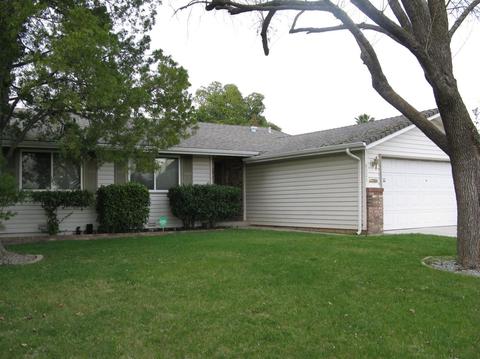 6325 Madison Ave, Carmichael, CA 95608 photo 2