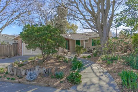 2402 Clemson Dr, Davis, CA 95618 photo 1