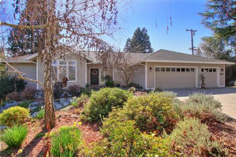 6938 Sutter Ave, Carmichael, CA 95608 photo 1