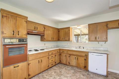 43559 Almond Ln, Davis, CA 95618 photo 14