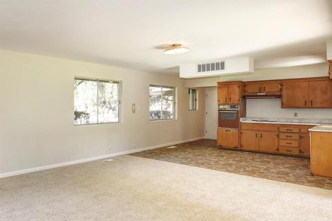 43559 Almond Ln, Davis, CA 95618 photo 11