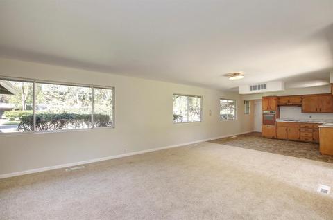 43559 Almond Ln, Davis, CA 95618 photo 10