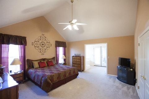 1905 Castleview Dr, Turlock, CA 95382 photo 24