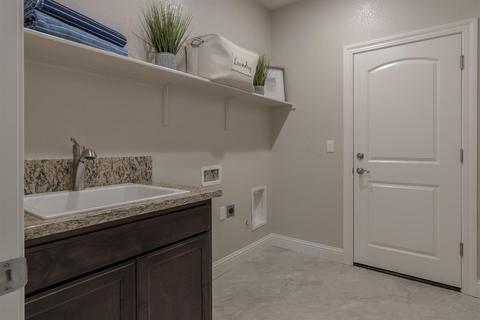 2012 Bavil Dr, Ceres, CA 95307 photo 10