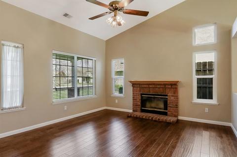 976 Oak Grove Rd, Modesto, CA 95351 photo 4