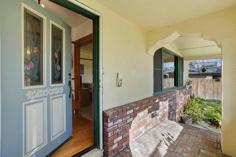 1051 Robert Ave, Ripon, CA 95366 photo 5