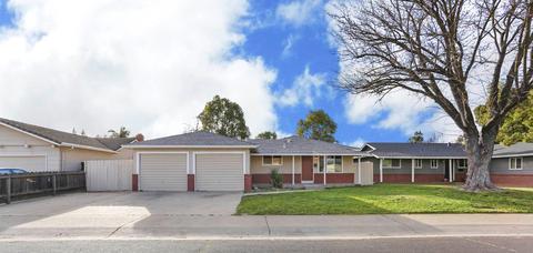 401 Rutledge Dr, Lodi, CA 95242 photo 2