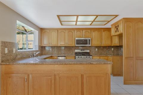 975 Constitution Way, Tracy, CA 95376 photo 9