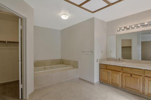 975 Constitution Way, Tracy, CA 95376 photo 21