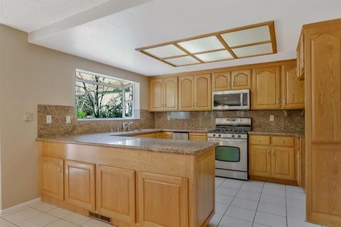 975 Constitution Way, Tracy, CA 95376 photo 8