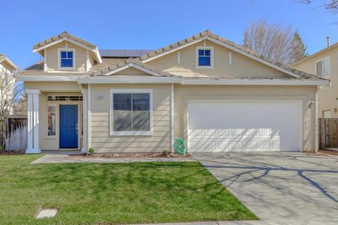 1532 Pinnacles Pl, Davis, CA 95616 photo 2