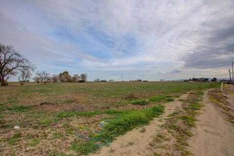 24982 S Macarthur Dr, Tracy, CA 95376 photo 12