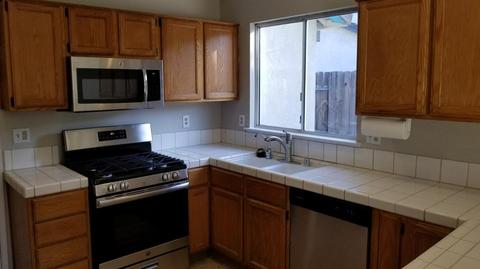 739 Cherry Hills Ct, Lathrop, CA 95330 photo 9