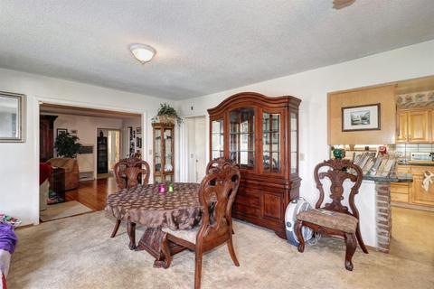 4545 Garfield Ave, Carmichael, CA 95608 photo 22
