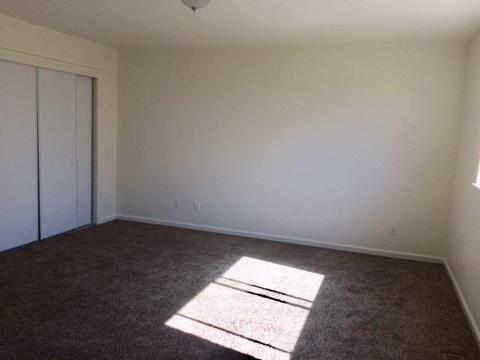 1316 Dezzani Ln, Modesto, CA 95358 photo 9