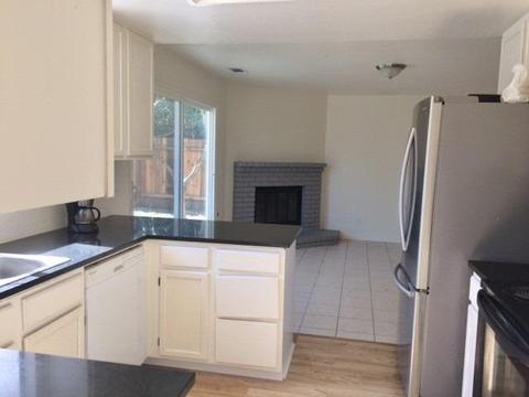 1316 Dezzani Ln, Modesto, CA 95358 photo 7