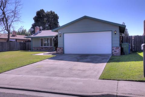 1620 Gomes Ln, Turlock, CA 95382 photo 4