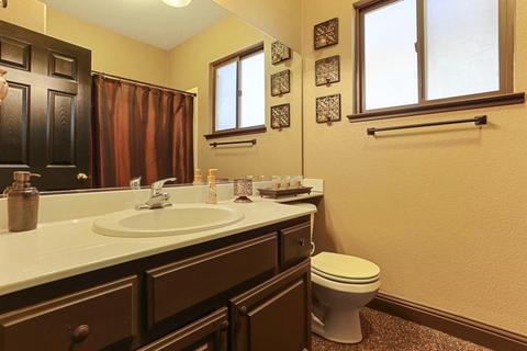 6516 Graybark Ln, Hughson, CA 95326 photo 11