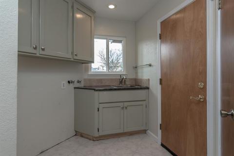 2104 Manitoba Ct, Modesto, CA 95356 photo 14