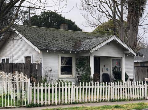 806 Sierra Dr, Modesto, CA 95351 photo 1