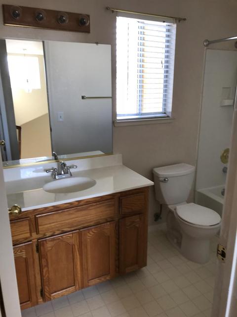 8252 Benjamin Dr, Antelope, CA 95843 photo 15