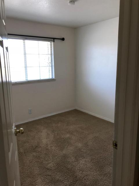 8252 Benjamin Dr, Antelope, CA 95843 photo 20