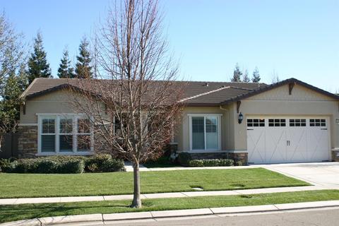 1308 Maple Valley St, Manteca, CA 95336 photo 1
