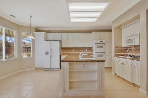 4109 Rose Parade, Modesto, CA 95357 photo 2
