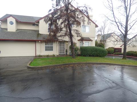 3824 Olivebranch Ln, Carmichael, CA 95608 photo 1
