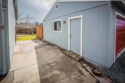 5445 4th St, Rocklin, CA 95677 photo 4