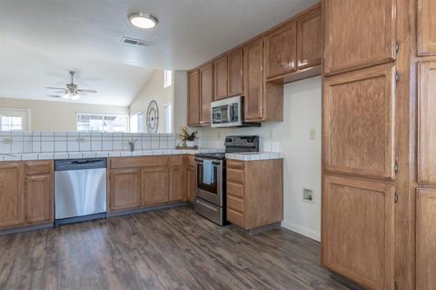 3304 Princeville Ct, Modesto, CA 95355 photo 11