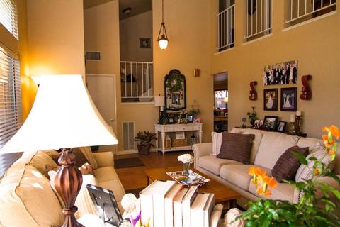 581 Nancy Dr, Ripon, CA 95366 photo 4