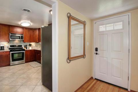 4227 Oak Knoll Dr, Carmichael, CA 95608 photo 4