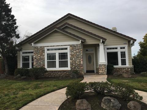 428 E Milgeo Ave, Ripon, CA 95366 photo 1