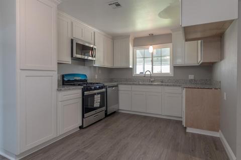 2401 Crommelin, Modesto, CA 95350 photo 9