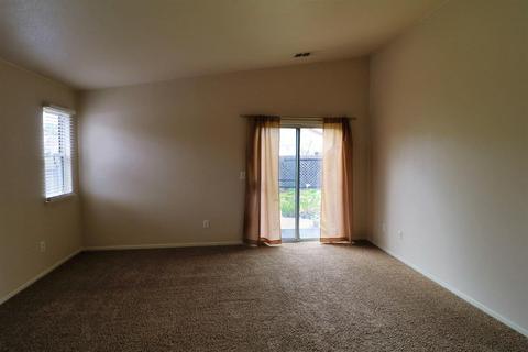 2225 Condor Ct, Lodi, CA 95240 photo 3