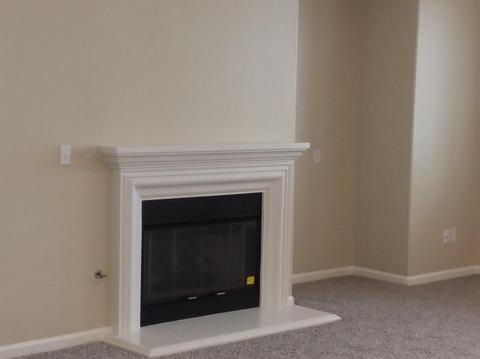 421 The Blf, Modesto, CA 95355 photo 4