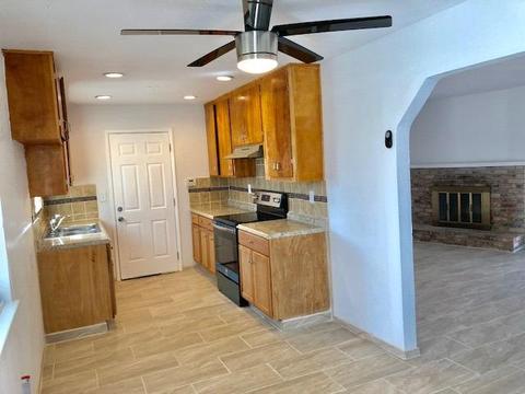 2425 Hamble Ln, Modesto, CA 95354 photo 2