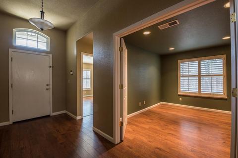 3809 Eton Ln, Modesto, CA 95355 photo 2